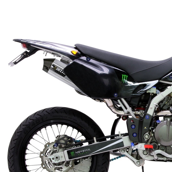 バレル4サイレンサー WR250R/WR250X｜スリップオンサイレンサー・汎用