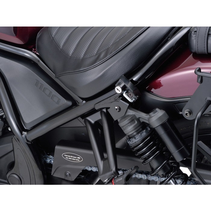 ヘルメットホルダー Rebel1100 / DCT｜ヘルメットホルダー・ヘルメット