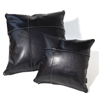 8957 LEATHER CUSHION ブラック