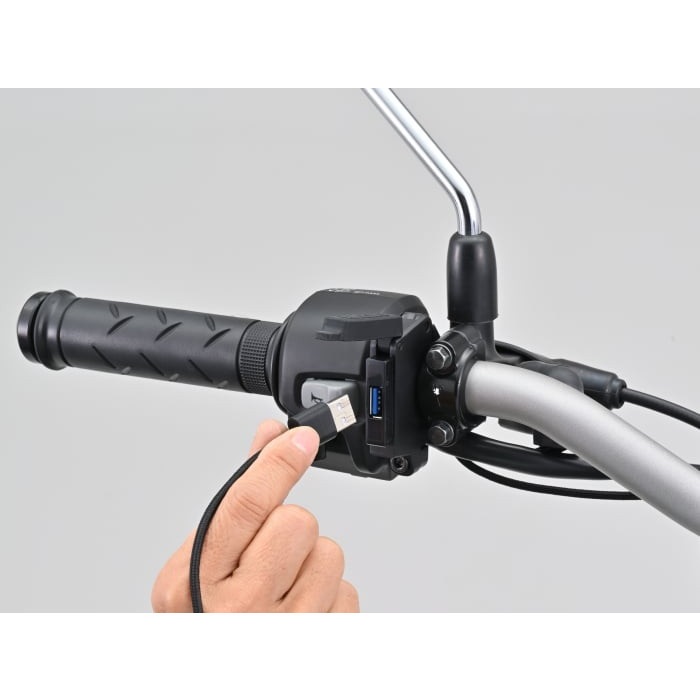 バイク専用電源 スレンダーUSB QC3.0対応 Type-A｜USB電源・外部電源