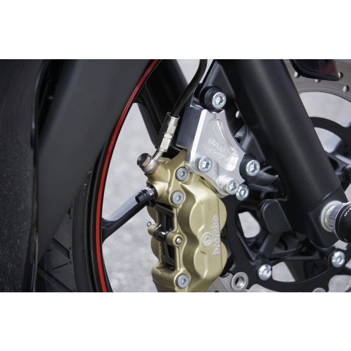 Fキャリパーサポート ブレンボ4P用 YZF-R25 15-17｜キャリパーサポート