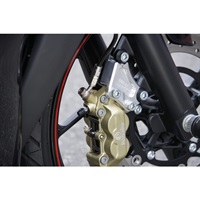 Fキャリパーサポート ブレンボ4P用 YZF-R25 15-17｜キャリパーサポート