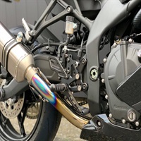 STRIKER Ninja ZX-25R スペシャルステップキット