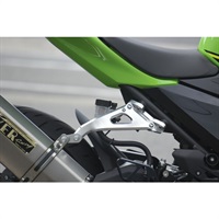 アルミビレット マフラーステー シルバー Ninja400/Ninja250｜その他 