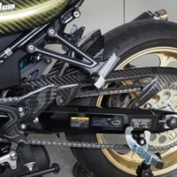 インナーリアフェンダー 12K綾織 Z900RS
