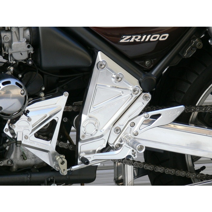 ゼファー1100 ピボットカバー ピボットプレートカバー シルバー ZEPHYR1100｜その他｜の通販