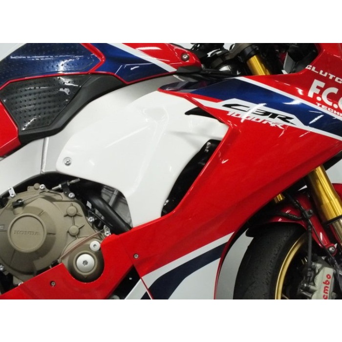 ラージシュラウドセット・FRP CBR1000RR(SC77)｜その他｜の通販なら