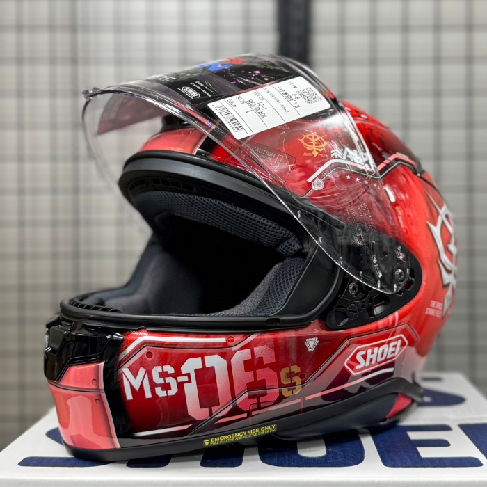 シャア専用ザク ヘルメット SHOEI ショウエイ ヘルメットZ-8 MS-06S シャア専用ザク II