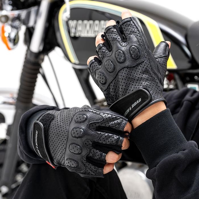 RR8361 パンチングレザーハーフフィンガーグローブDS ブラック