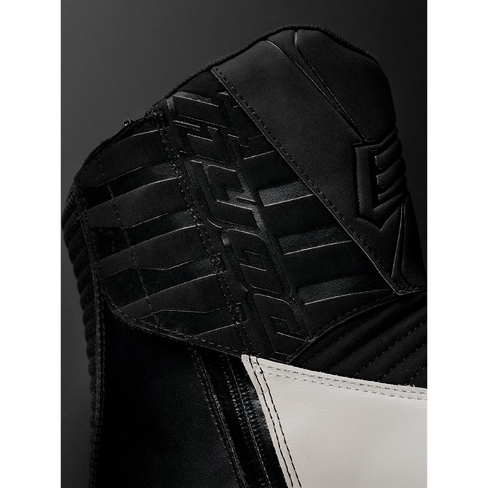 HSF102D ST-X RIDING BOOTS “Mitra D3O” BLACK｜ブーツ｜の通販なら