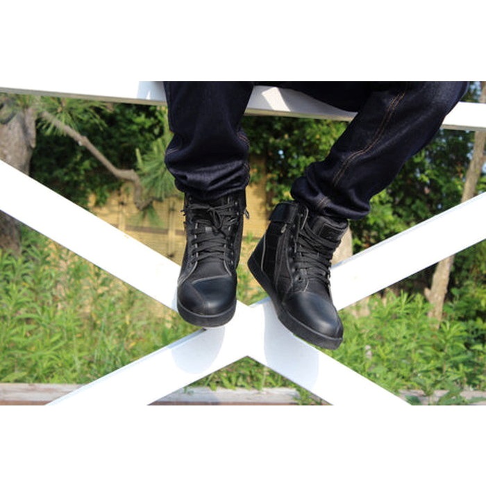 SNEAKERS MOTO-AW BLACK 25.5cm｜シューズ｜の通販なら、オートバイ