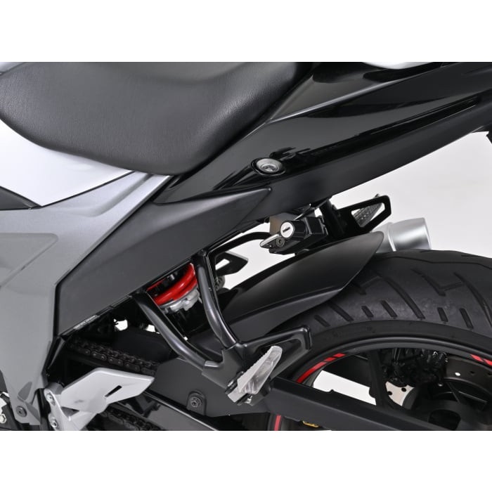 ヘルメットホルダー ジクサー150 / ジクサー250 / ジクサーSF250