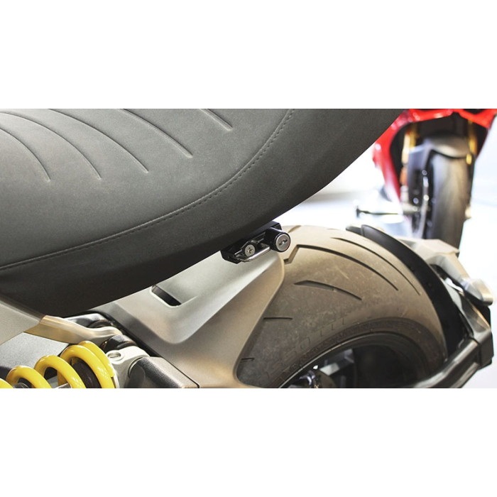 ヘルメットロック ブラック ディアベル1260 /S 19-｜ヘルメット