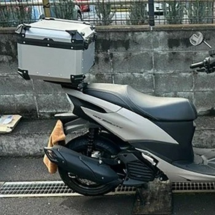トップケース Q3 アルミ65L シルバー｜リアボックス・トップケース｜の
