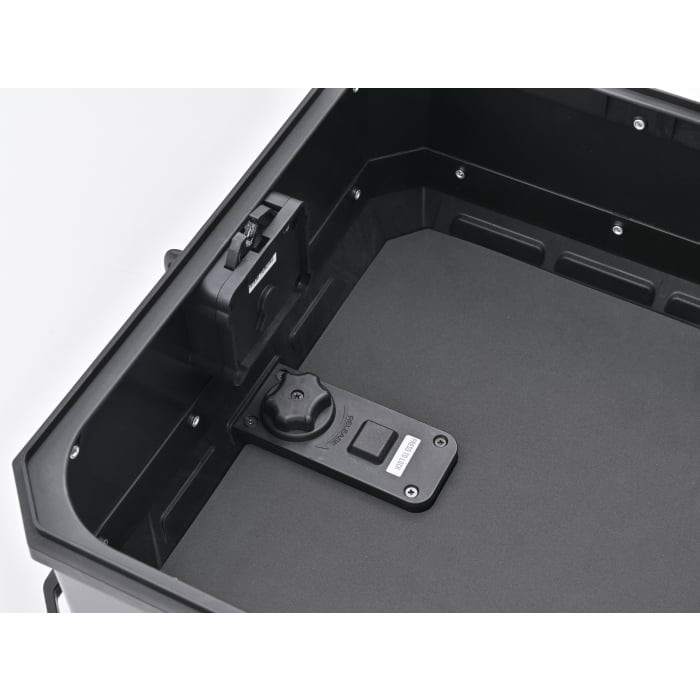 MTN29B トップケース（モノロック）ブラックライン｜リアボックス