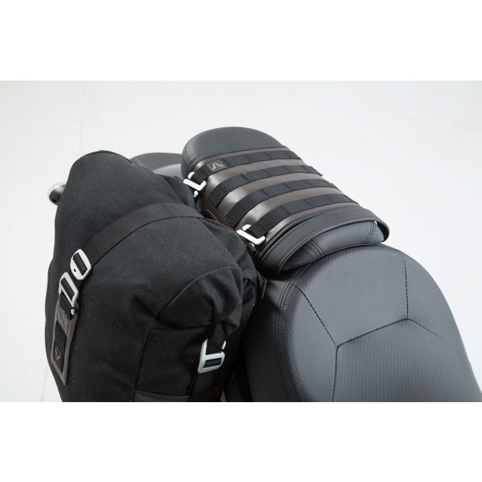 LEGENDGEAR LS2 サドルバッグ 13.5L W14xH35xD31cm｜その他車載