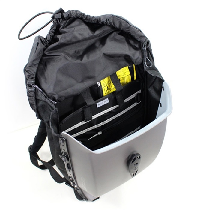 正規輸入品 BOBLBEE 20L GT ハードシェル バックパック イグル