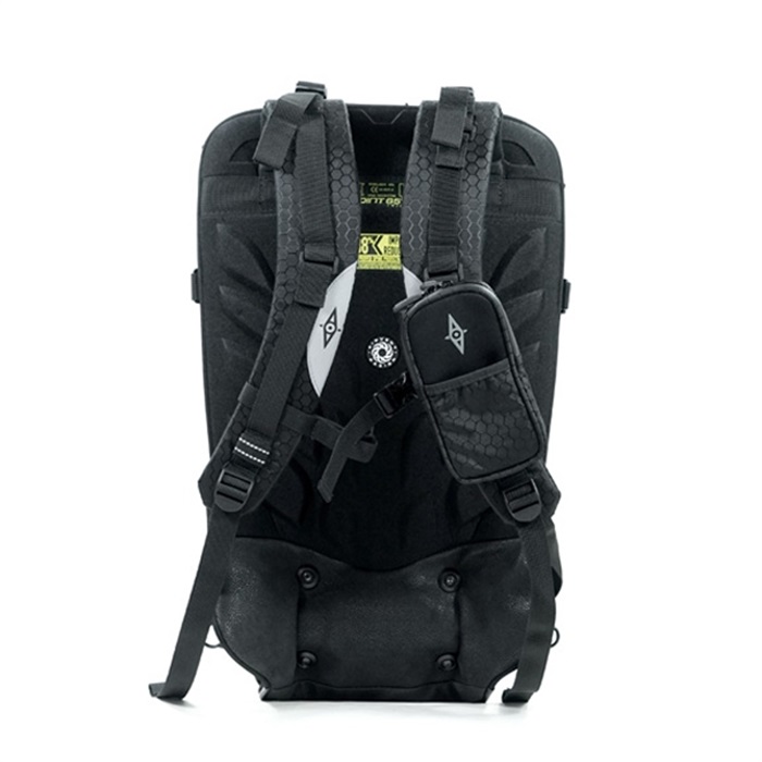 正規輸入品 BOBLBEE 25L GTX ハードシェル バックパック ラバ