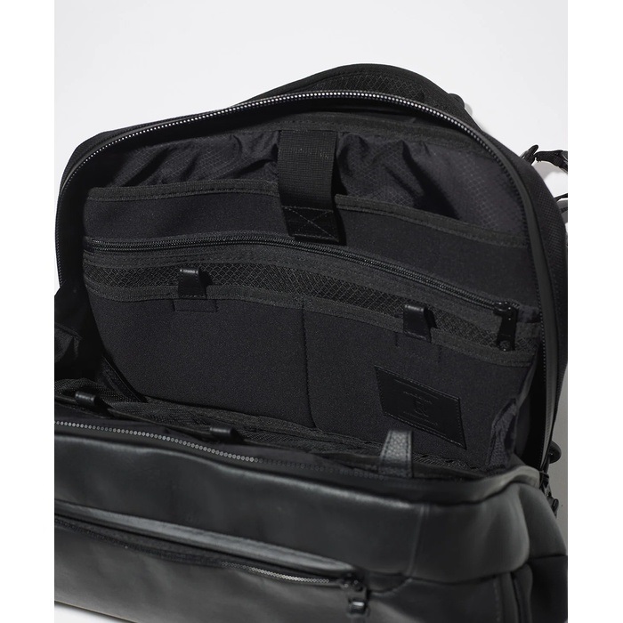 KADOYAxBroski and Supply RIDERS SLING BAG｜バックパック・デイ