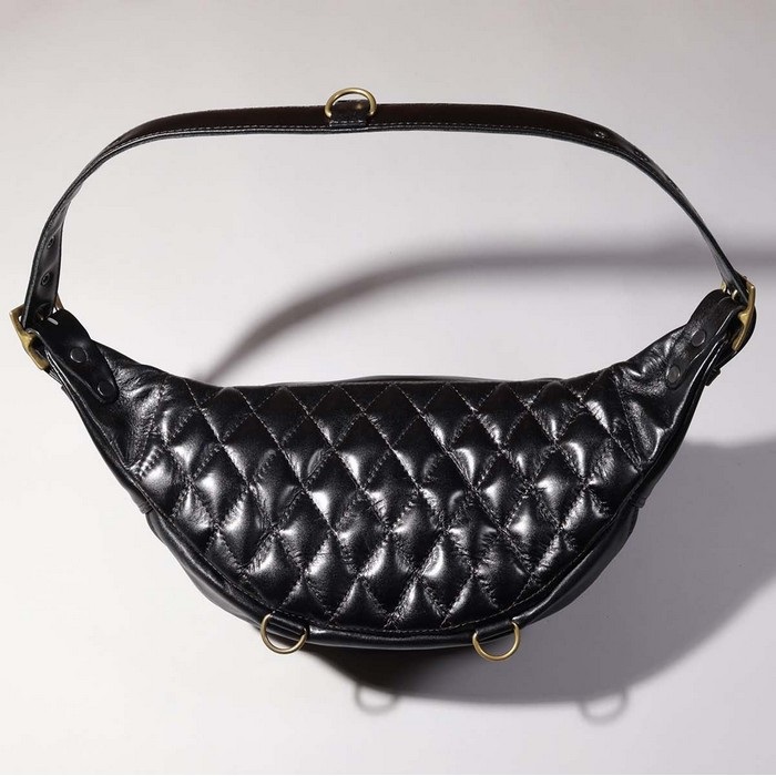 HA NT I NＧ　W o R LD ショルダーバッグ ビッグスクェアショルダークロスバッグ | ファッション通販