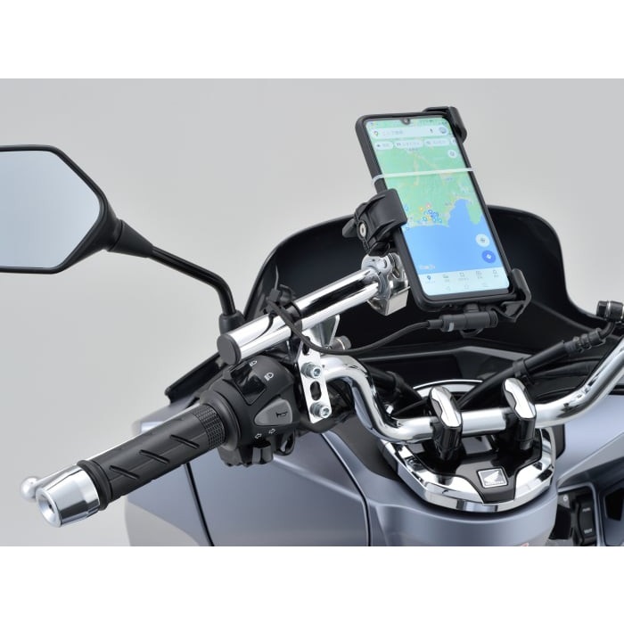 バイク専用電源 バイク→スマホ直行充電 Type-C｜その他｜の通販なら