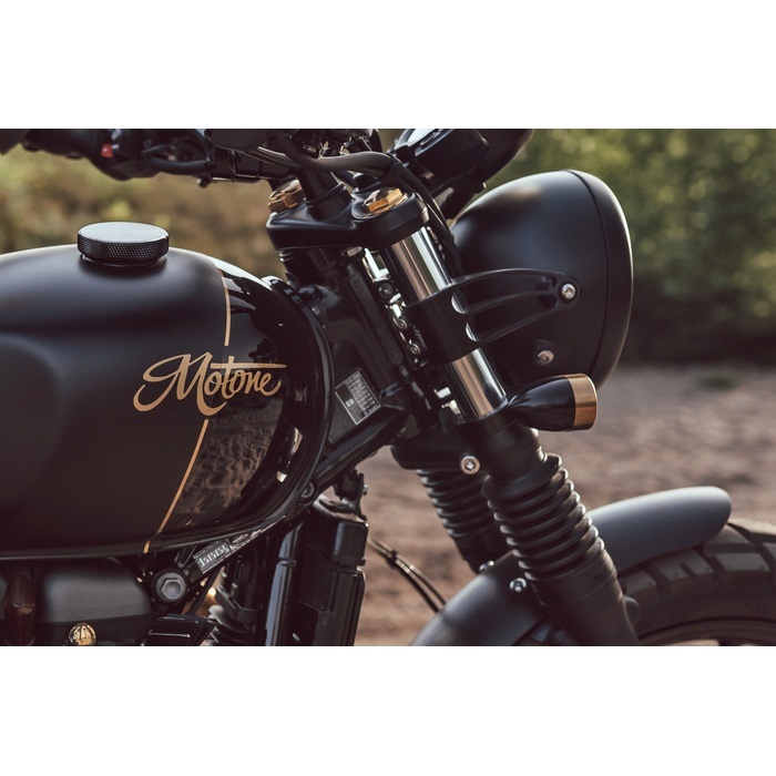 最終セール！美品！モートーン　M10 ウインカー　アルミビレット　ブラック 最終セール！美品！モートーン M10 ウインカー アルミビレット