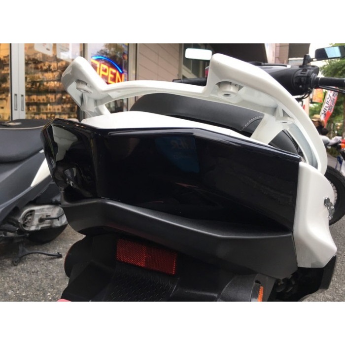テールライトカバー【スモーク】シグナスX【4型】｜汎用テールランプ 