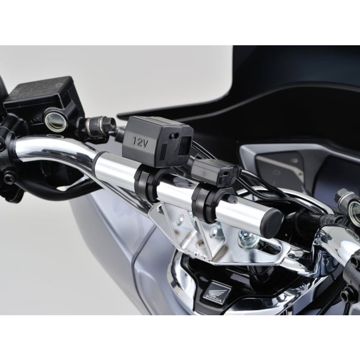 バイク専用電源 2.1A Type-A + シガーソケット / 1ポート + 1ポート