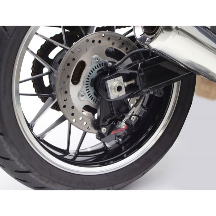 リアキャリパーサポート ブラック (2POT 84mmピッチ＆STD径) Z900RS 18