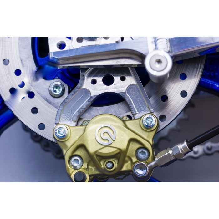 ブレンボ　ブレーキキャリパー前後　YZF-R25 AGRAS（アグラス） YZF-R25 キャリパーサポート ブレンボ製4P