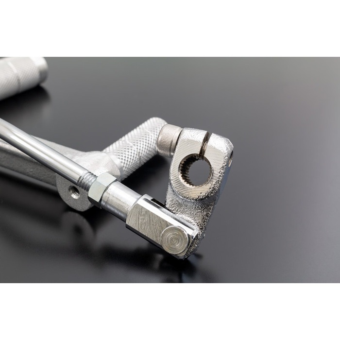 JMCワイヤー式バックステップZ2/Z1用2型ZⅡ/ZⅠ/750rs旧タイプ 今現在長期欠品中当時と同じアルミ砂型鋳造「JMCバックステップ2型