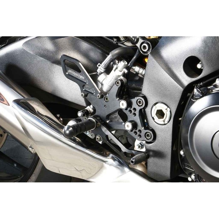 スズキ　刀　ステップキット STRIKER KATANA スペシャルステップキット｜バックステップ・ステップ