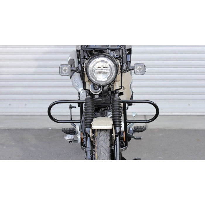 エンジンガード ブラック CT125 ハンターカブ (JA55) 20-22｜エンジン