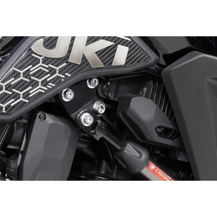 パフォーマンスダンパー(R) GSX-8S 23-25/GSX-8R 24-25｜フレーム周辺