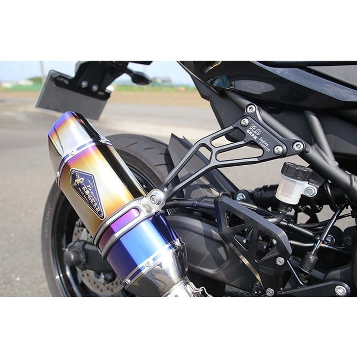 アールズギア フルエキゾースト用 サイレンサーステー ブラック ZX-25R