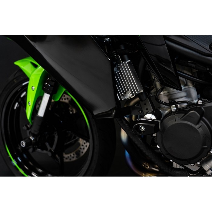 Ninja ZX-25R/ZX-4R ハーフサイドカウル｜外装キット・カウル