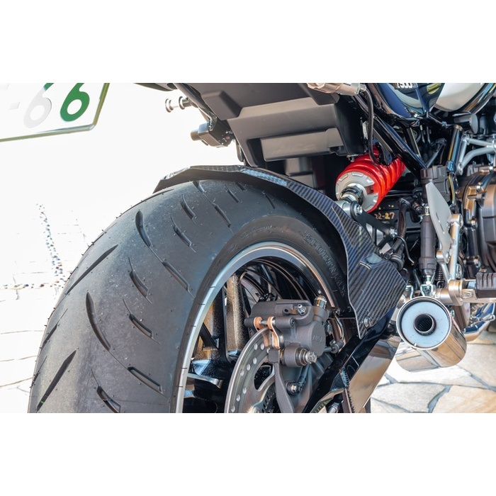 FRPリアフェンダー キャンディトーンレッド Z900RS/CAFE｜フロント