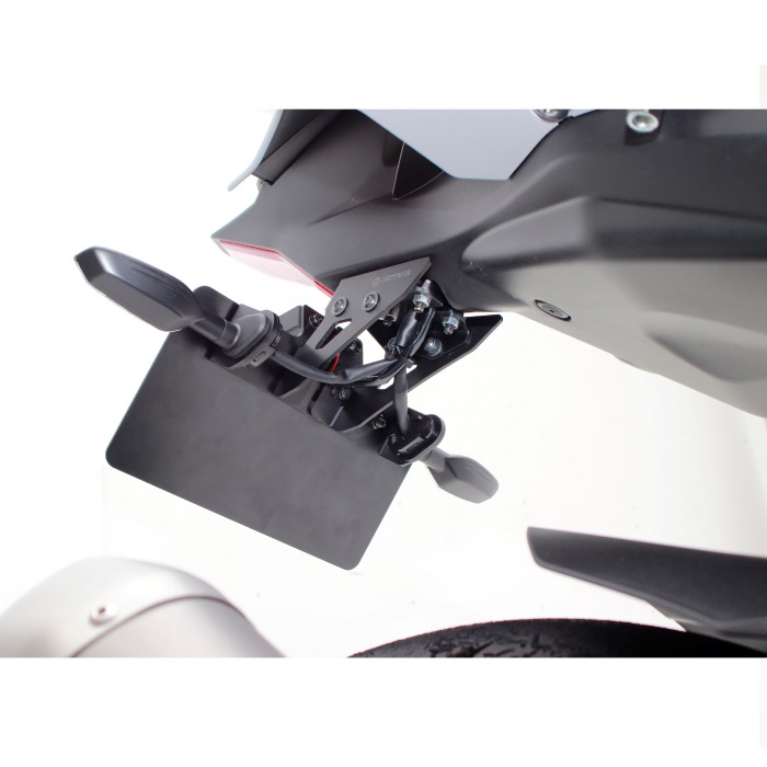 フェンダーレスキット ブラック YZF-R1(ABS) 15-25/YZF-R1M(ABS) 15-25