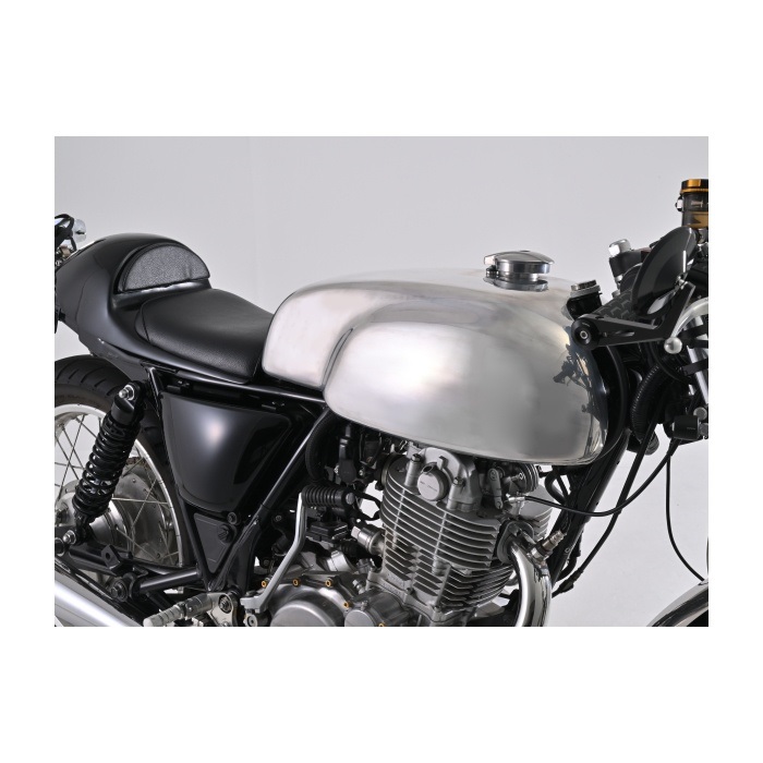 ノートンタイプアルミタンク SR400 10-17 FI|ガソリンタンク|の通販 ノートンタイプアルミタンク SR400 10-17 FI|ガソリンタンク|の通販