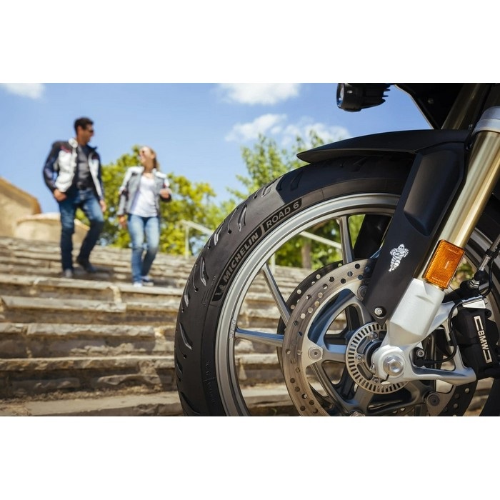 ROAD6：ロード シックス｜オンロードラジアル ツーリング｜の通販なら