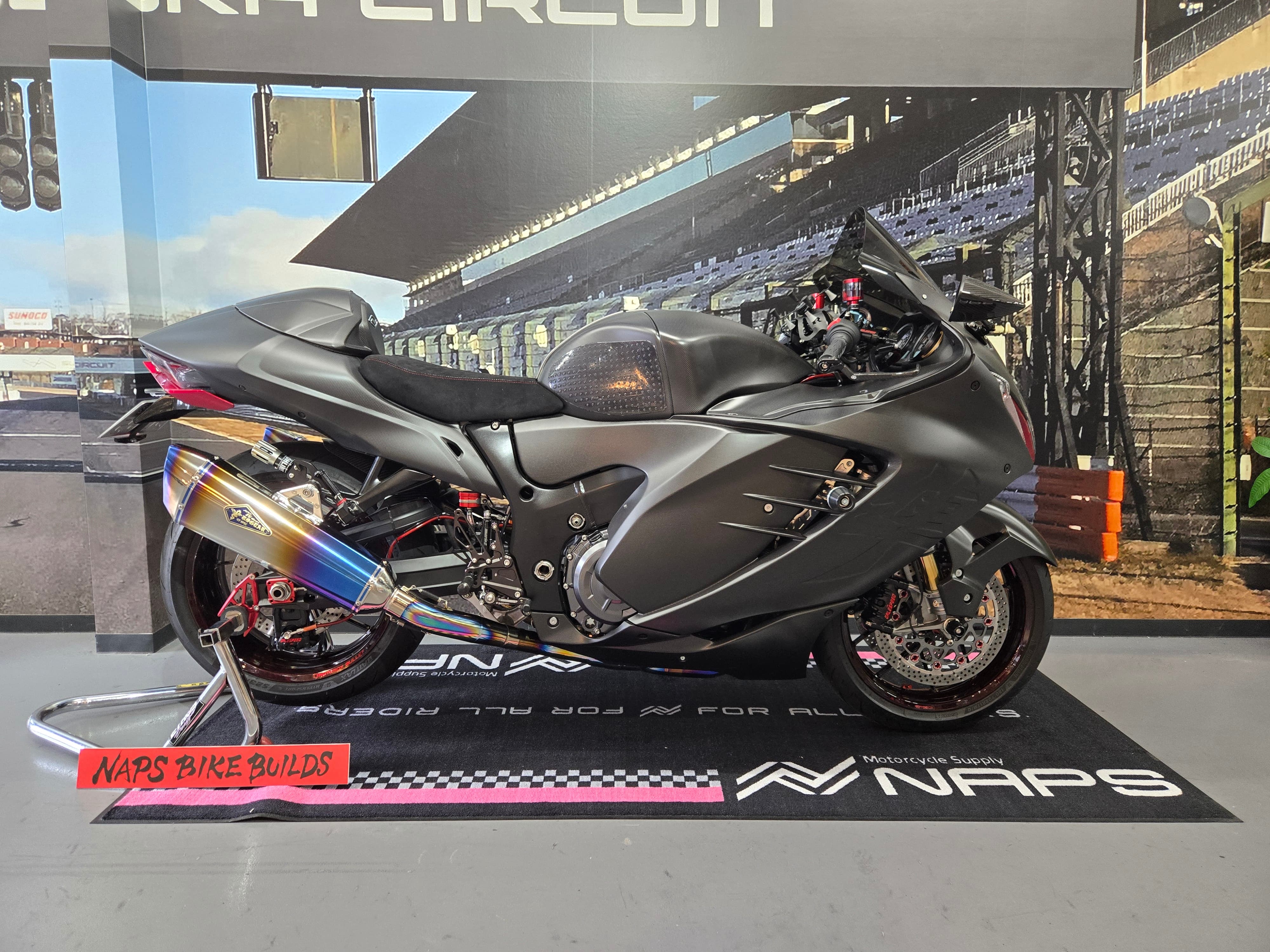 SUZUKI HAYABUSA カスタム車両